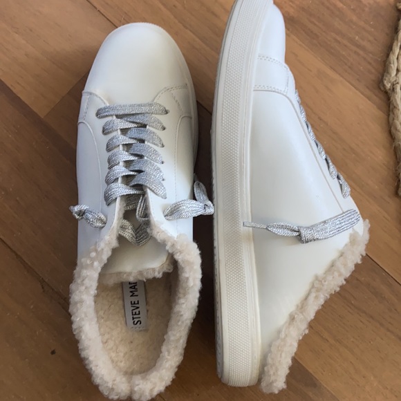 Steve Madden Alka fleece sneakers white Sherpa 9 - Picture 16 of 16